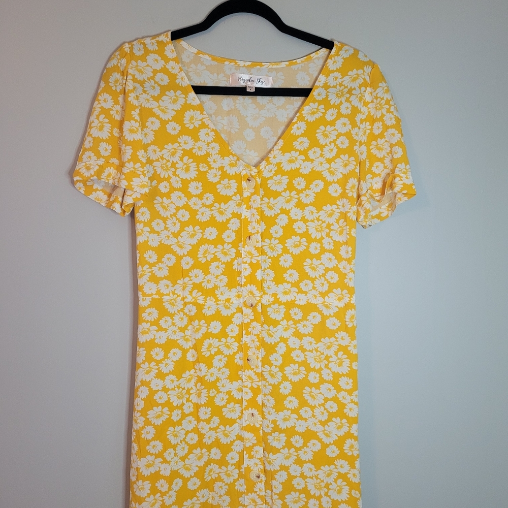 Magnolia Skye Yellow Button Front Floral Dress